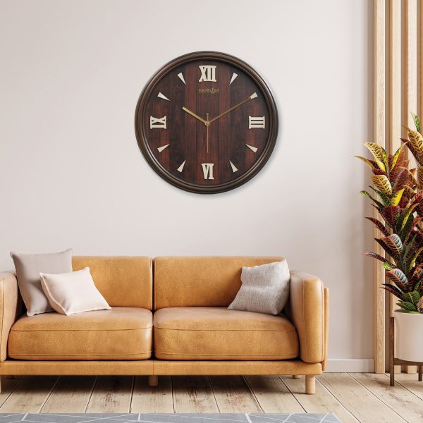 Step Movement Wall clock